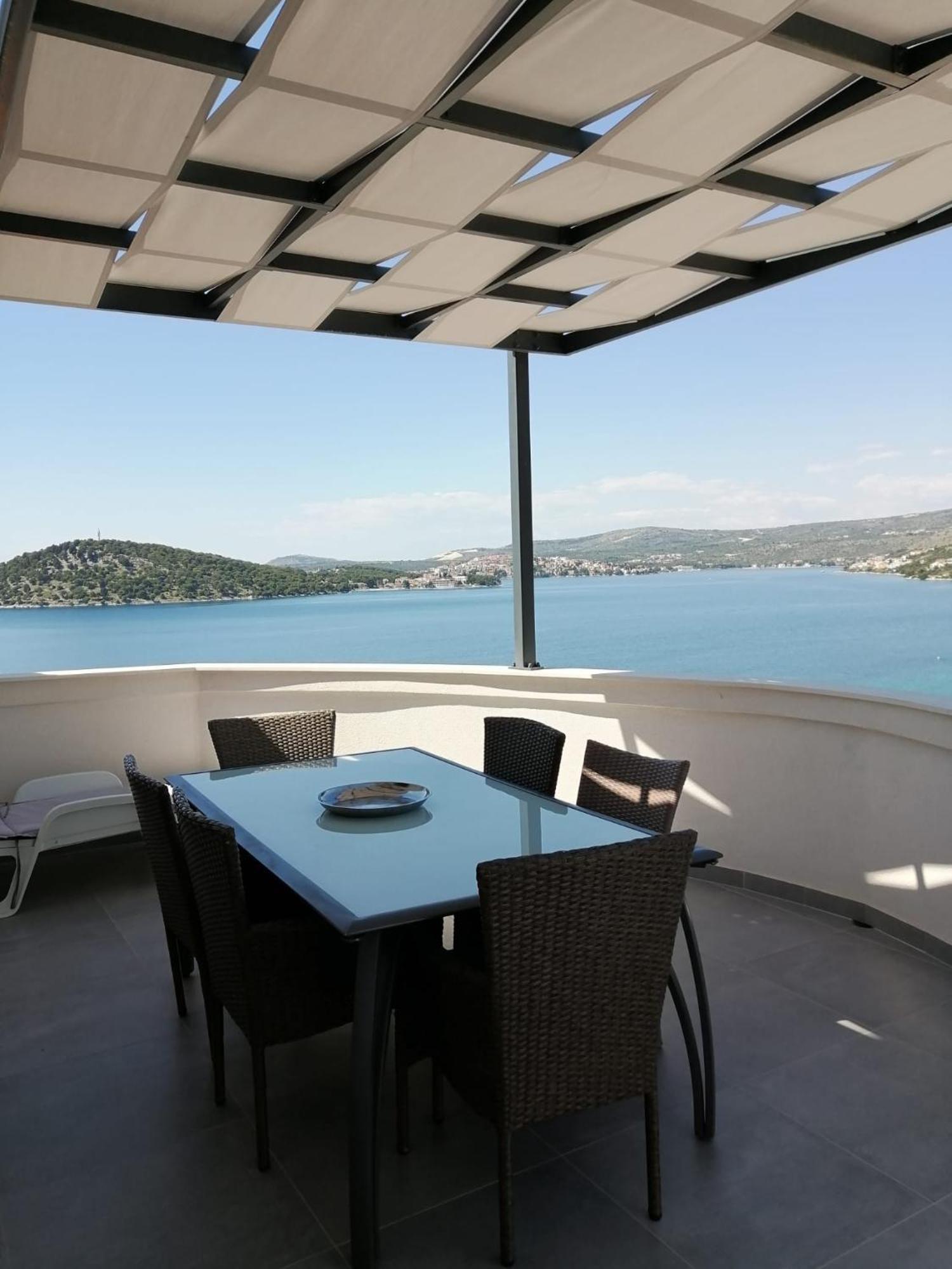 Villa Mona Apartments Ražanj Exteriör bild